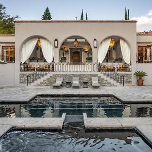 Casa Cien